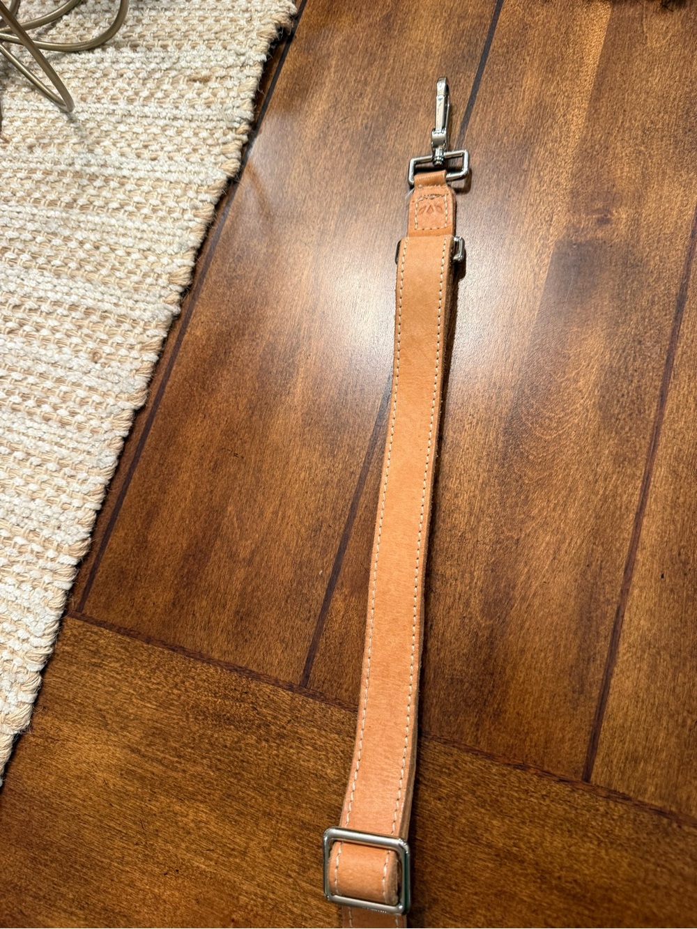 Consuela Tan Leather Strap Replacement with Silver Clips - Picture 5 of 8